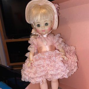 "Renior" ~ Madame Alexander ~ 14" W Original Box